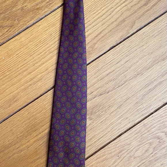 Brooks Brothers 60” Imported Pure Silk - Picture 1 of 3